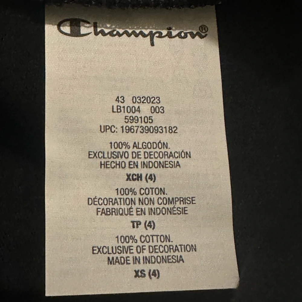 NWT Champion Boys Signature T-Shirt, Sizes 4